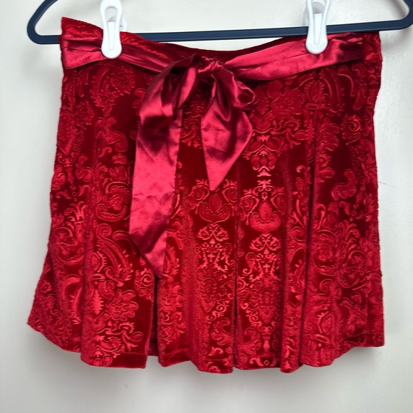 Dolls Kill Dresses & Skirts - Sugar Thrillz/Dolls Kill Red December Dilemma Embossed Brocade Mini Skirt NWT‎ S